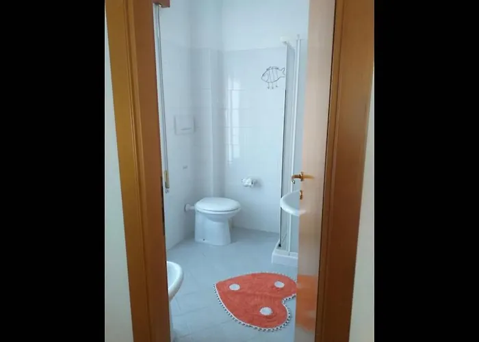 Quadruple In - A Stone Throw From The Sea Panzió 3*